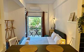 Urban Retreat , Psirri Athens City Center